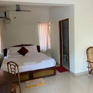 Bed & Breakfast Seaview Residency